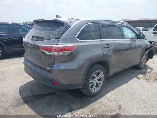 Toyota Highlander Xle V6 2014 5TDKKRFH7ES008072 Image 4