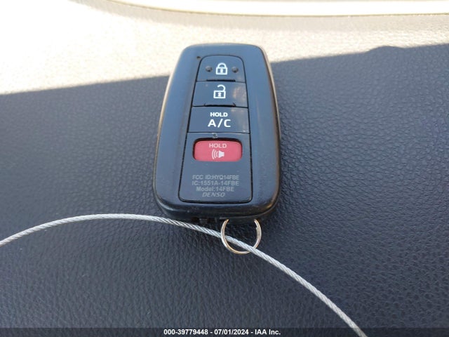 Toyota Prius Prime Premium 2017 JTDKARFP9H3038450 Image 11