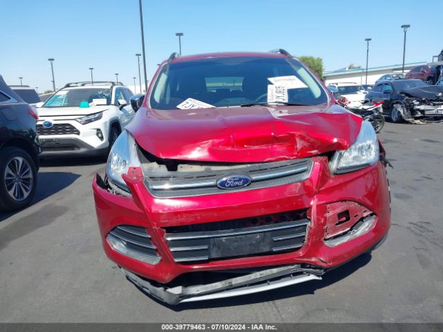 1FMCU0G90FUB31352 Ford ESCAPE SE