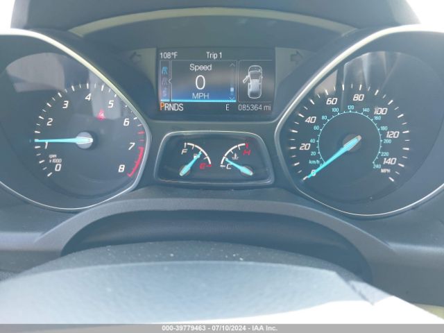 1FMCU0G90FUB31352 Ford ESCAPE SE