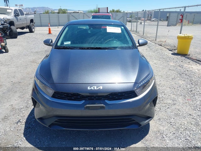 3KPF24ADXPE620062 KIA Forte Lxs