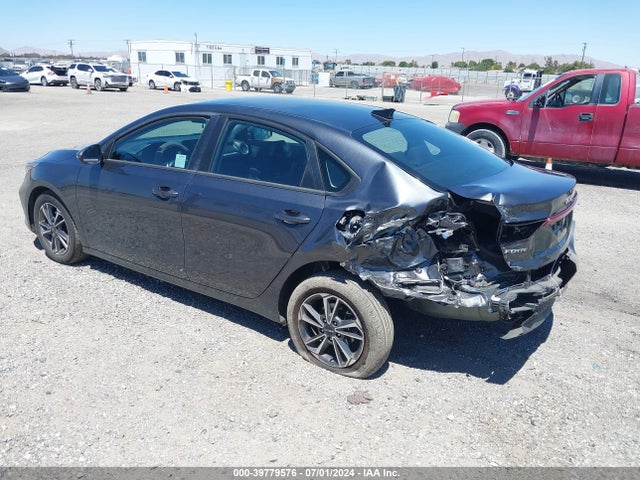 3KPF24ADXPE620062 KIA Forte Lxs