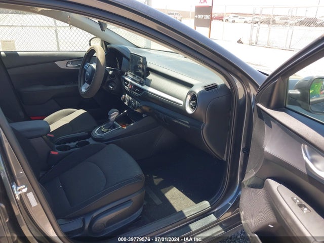 3KPF24ADXPE620062 KIA Forte Lxs