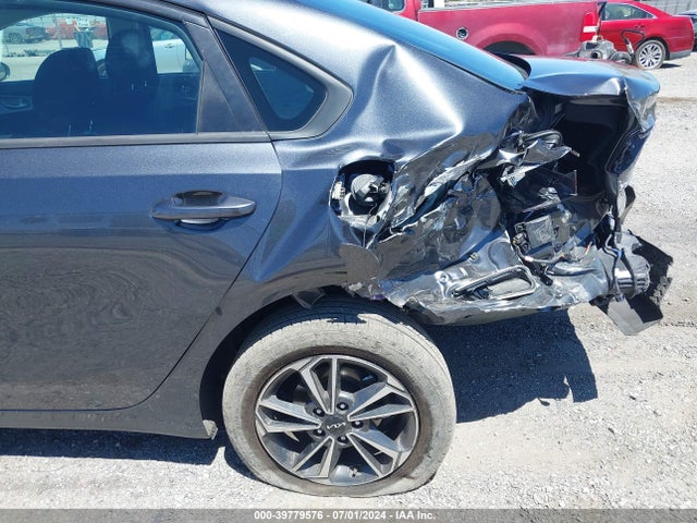 3KPF24ADXPE620062 KIA Forte Lxs
