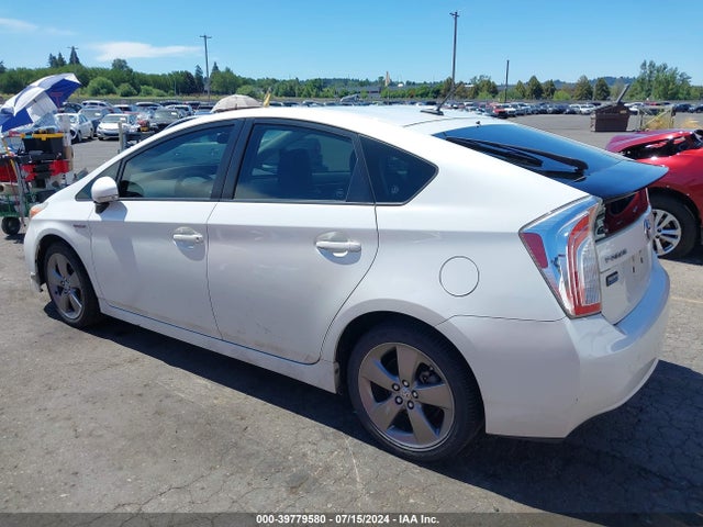 JTDKN3DU6F0398493 Toyota Prius Persona Series Special Edition