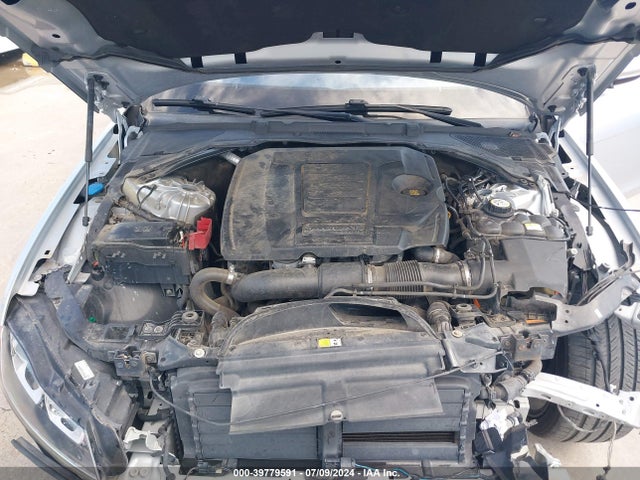 2018 JAGUAR XF SAJBR4FX8JCY56416 Photo 9