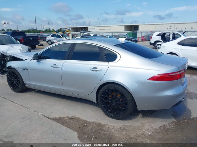 Jaguar Xf 25t 2018 SAJBR4FX8JCY56416 Image 14