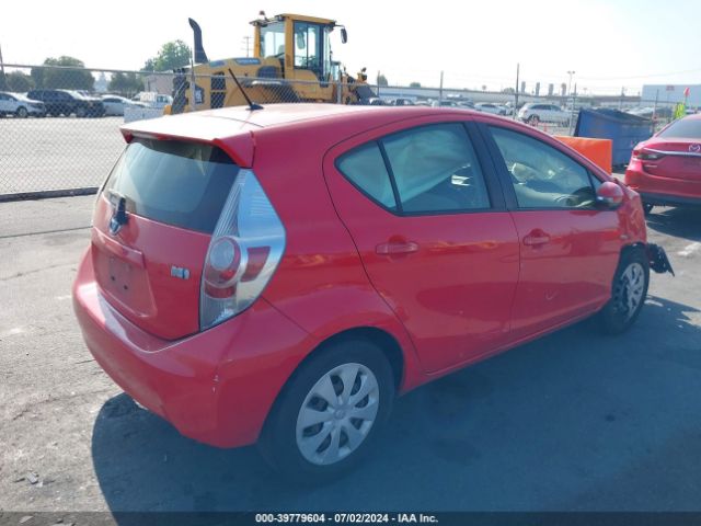 JTDKDTB36E1066169 Toyota Prius C One