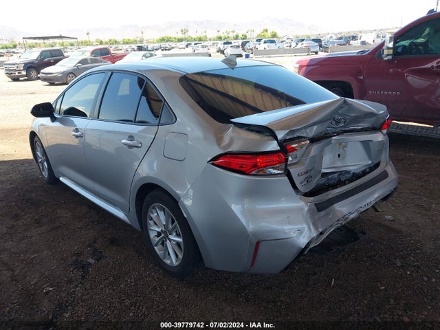 Toyota COROLLA LE 2022 JTDHPMAE3NJ196260 Image 3