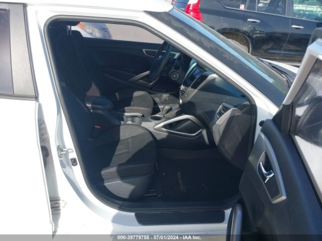 KMHTC6AD1GU279014 Hyundai Veloster