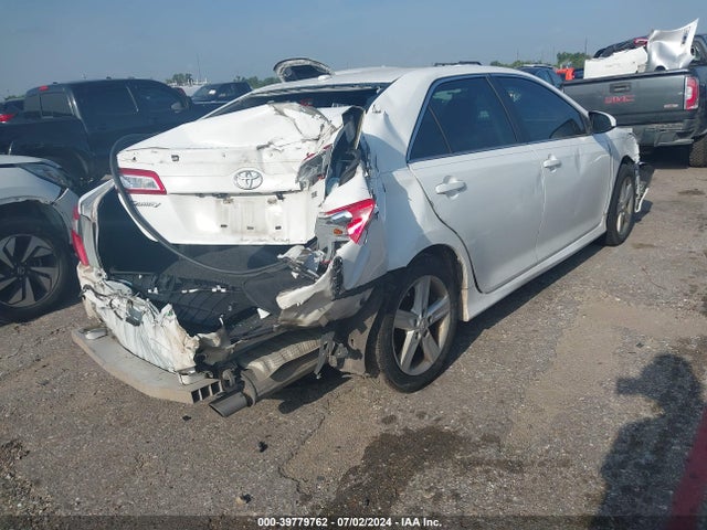 Toyota CAMRY SE 2014 4T1BF1FK5EU320836 Image 4
