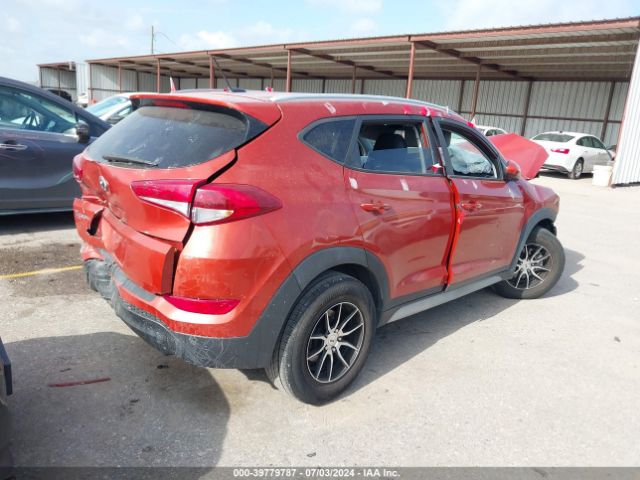 KM8J33A40HU421151 Hyundai TUCSON SE