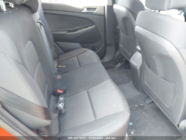 KM8J33A40HU421151 Hyundai TUCSON SE