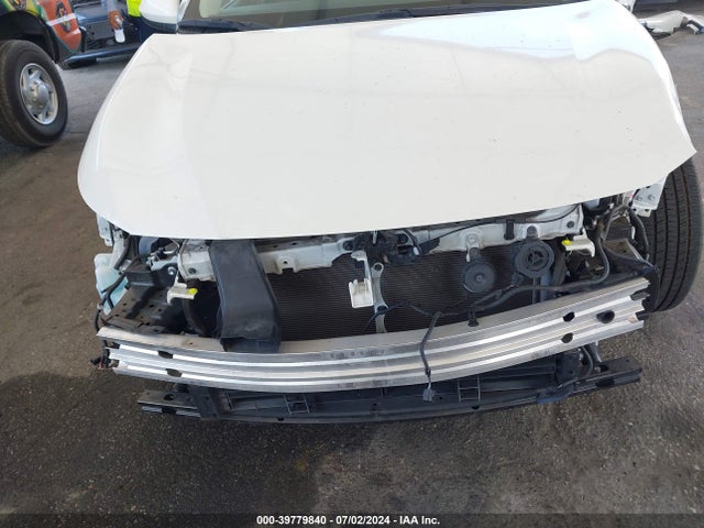 Toyota Corolla Hybrid Le 2021 JTDEAMDE1MJ032486 Image 6