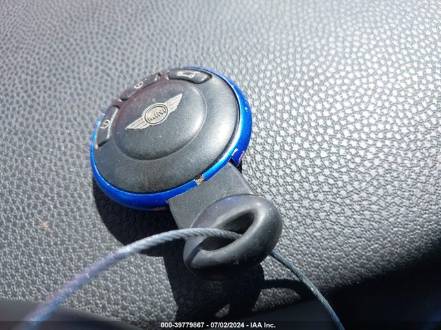 2009 MINI COOPER WMWMF33589TW70865 Photo 10