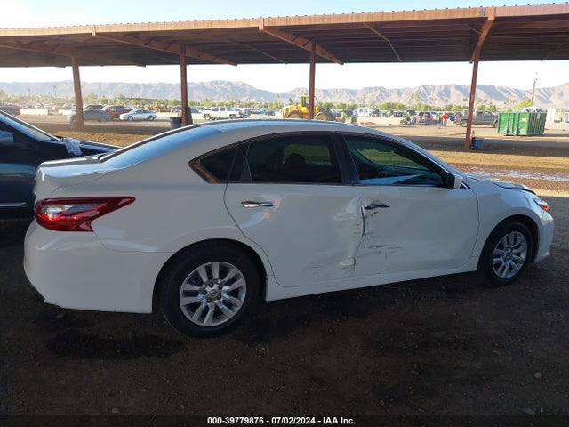 Nissan Altima 2.5 S 2018 1N4AL3AP9JC167214 Image 13