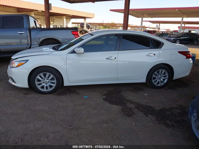 Nissan Altima 2.5 S 2018 1N4AL3AP9JC167214 Image 14