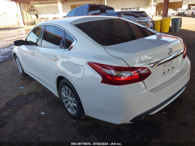Nissan Altima 2.5 S 2018 1N4AL3AP9JC167214 Image 3