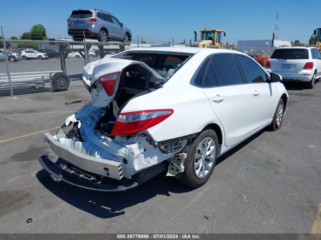 Toyota CAMRY LE 2017 4T1BF1FK8HU801362 Image 4