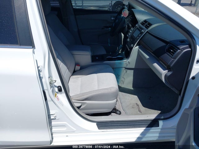 Toyota CAMRY LE 2017 4T1BF1FK8HU801362 Image 5