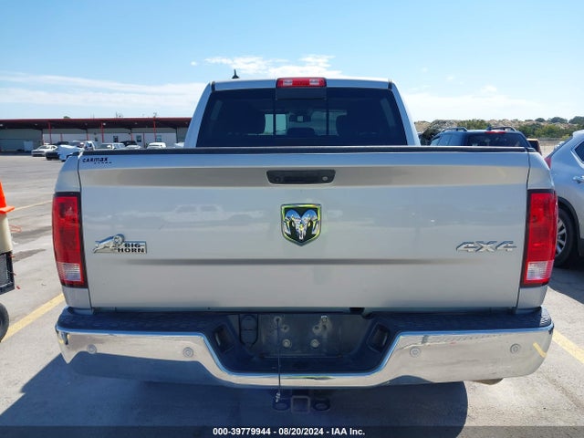 1C6RR7LG6JS141117 RAM 1500 Big Horn  4x4 5'7 Box