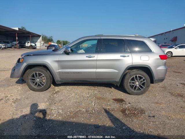 1C4RJEBG3JC212452 Jeep Grand Cherokee Limited 4x2