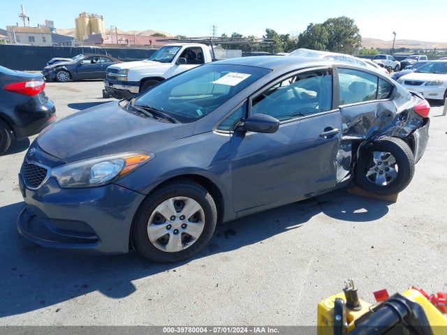 KNAFK4A69G5577408 KIA FORTE LX