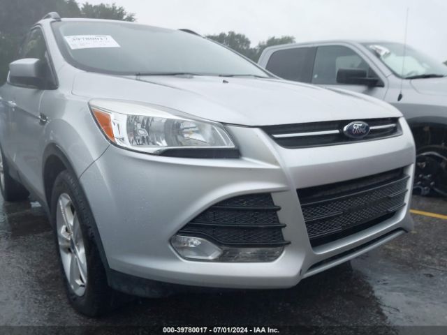 1FMCU0GX0EUE50599 Ford ESCAPE SE