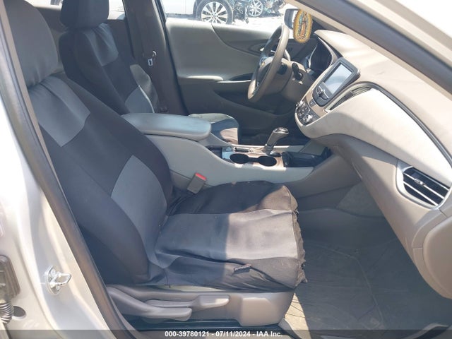 1G1ZB5ST9JF217480 Chevrolet Malibu 1ls