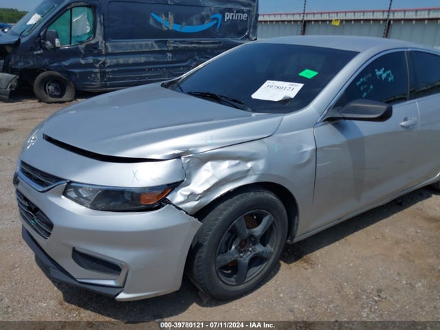 1G1ZB5ST9JF217480 Chevrolet Malibu 1ls