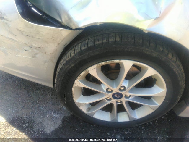 Ford FUSION SE 2019 3FA6P0HD9KR245269 Image 17