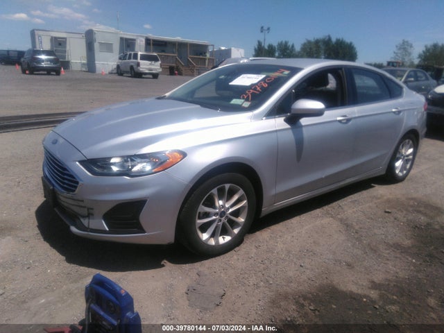 Ford FUSION SE 2019 3FA6P0HD9KR245269 Image 2