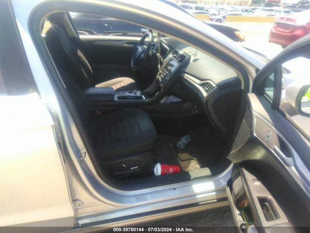 Ford FUSION SE 2019 3FA6P0HD9KR245269 Image 5