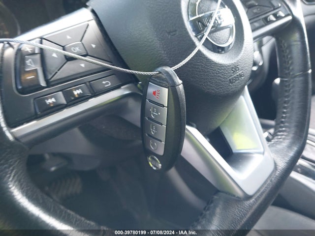 Nissan ROGUE SV 2017 JN8AT2MV9HW268877 Image 11