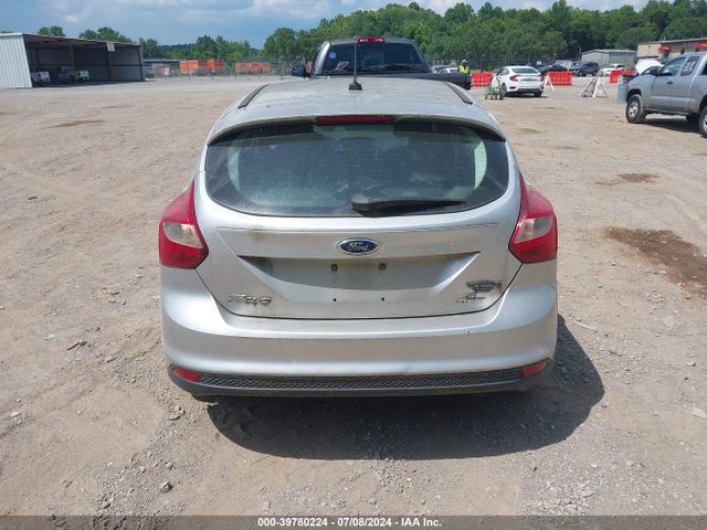 Ford FOCUS SE 2014 1FADP3K28EL422008 Image 12