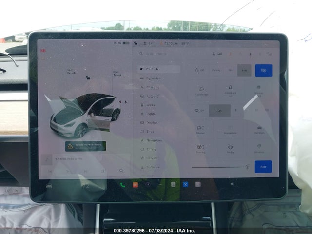 Tesla Model Y Long Range Dual Motor All-wheel Drive 2021 5YJYGDEEXMF073247 Image 18