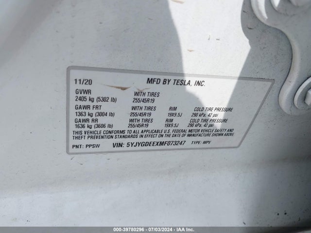 2021 TESLA MODEL Y 5YJYGDEEXMF073247 Photo 8