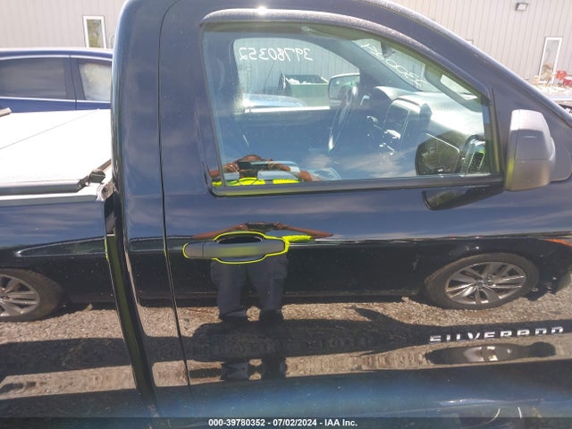 1GCNKREC8EZ230024 Chevrolet Silverado 1500 2lt