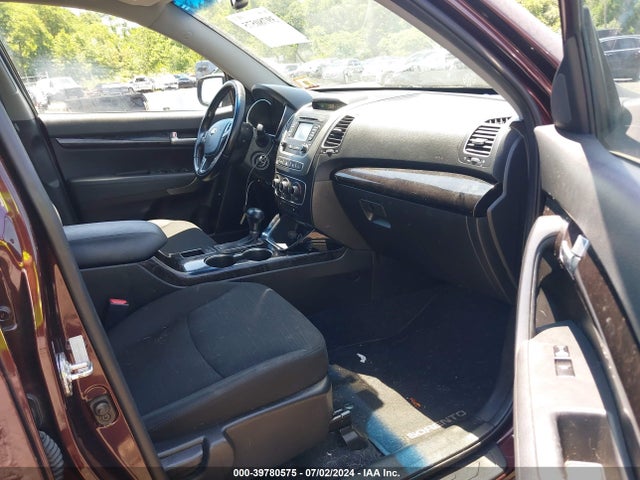 KIA SORENTO LX 2014 5XYKT3A62EG440078 Image 5
