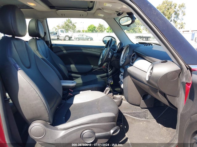 2009 MINI COOPER WMWMF33559TW75926 Photo 4