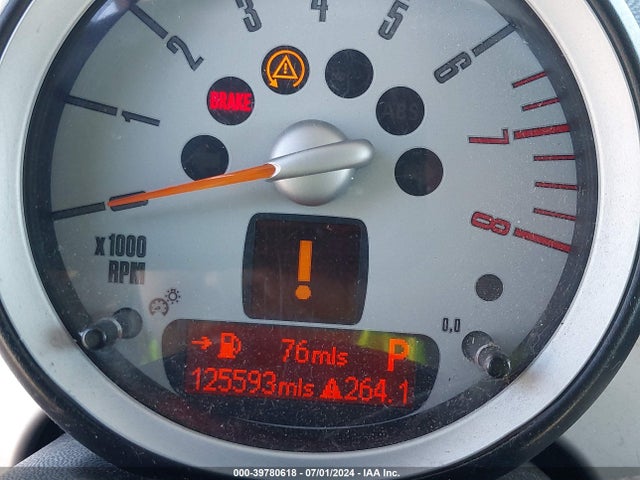 2009 MINI COOPER WMWMF33559TW75926 Photo 6