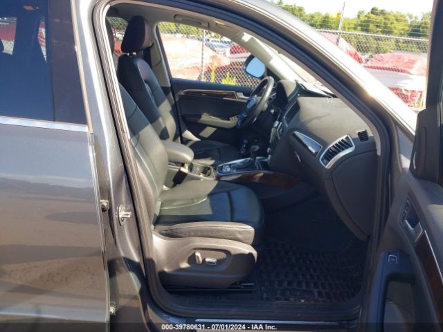 WA1LFAFP0FA065742 Audi Q5 2.0t Premium