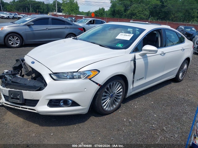 Ford Fusion Hybrid Titanium 2014 3FA6P0RU4ER117461 Image 2