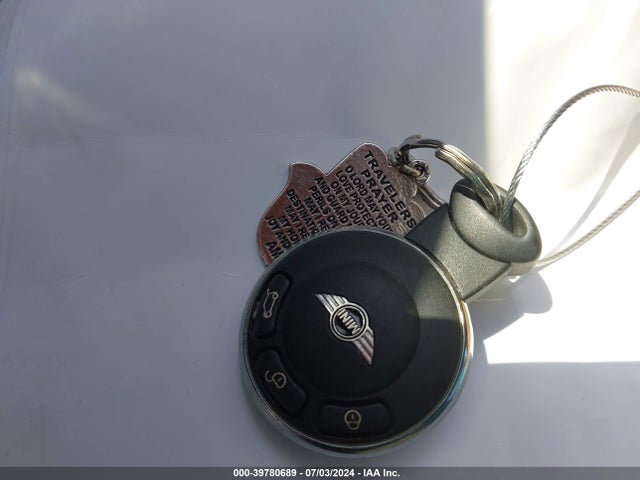 2009 MINI COOPER S WMWMF735X9TW82135 Photo 10