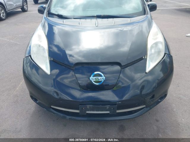 1N4AZ0CP7FC314325 Nissan LEAF S