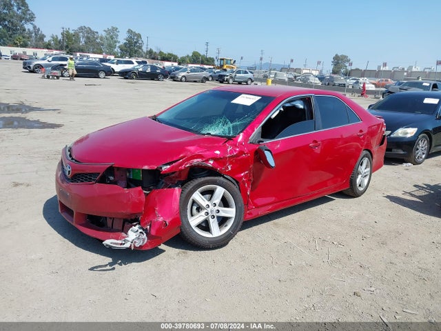 Toyota CAMRY SE 2014 4T1BF1FK0EU869506 Image 2