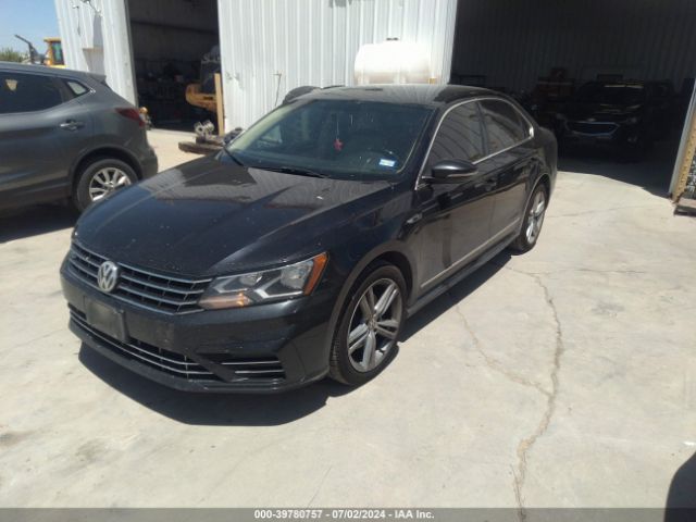 1VWDT7A38HC055720 Volkswagen Passat 1.8t R-line