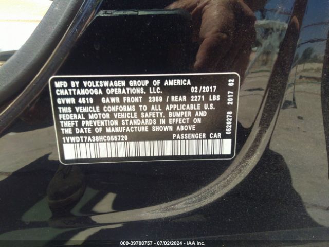 1VWDT7A38HC055720 Volkswagen Passat 1.8t R-line