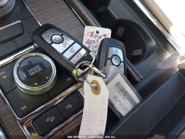 Ford Expedition Limited 2023 1FMJU2A81PEA50696 Image 11