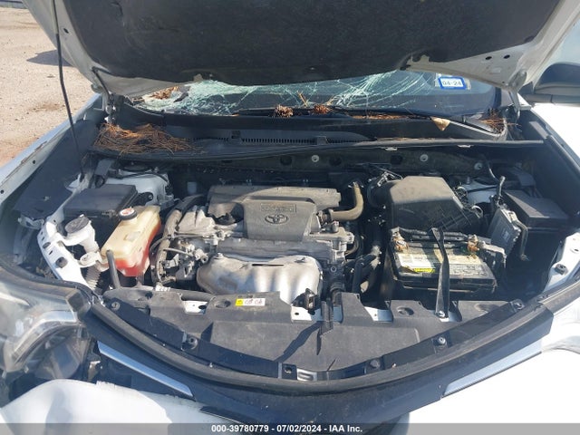 Toyota RAV4 LE 2018 JTMZFREV5JJ751959 Image 10
